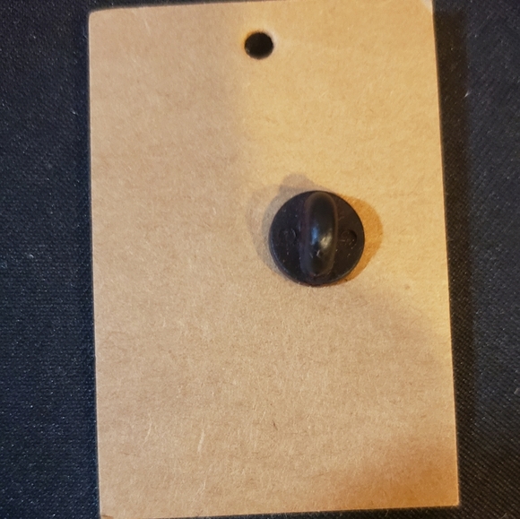 Lapel Pin sassy girl in Santa Hat - Picture 3 of 8